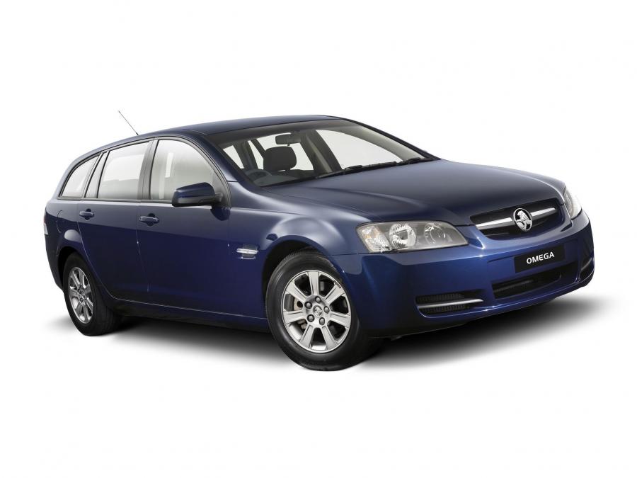  Holden Commodore Omega Sportwagon 2008 года  (фото 4 из 12)